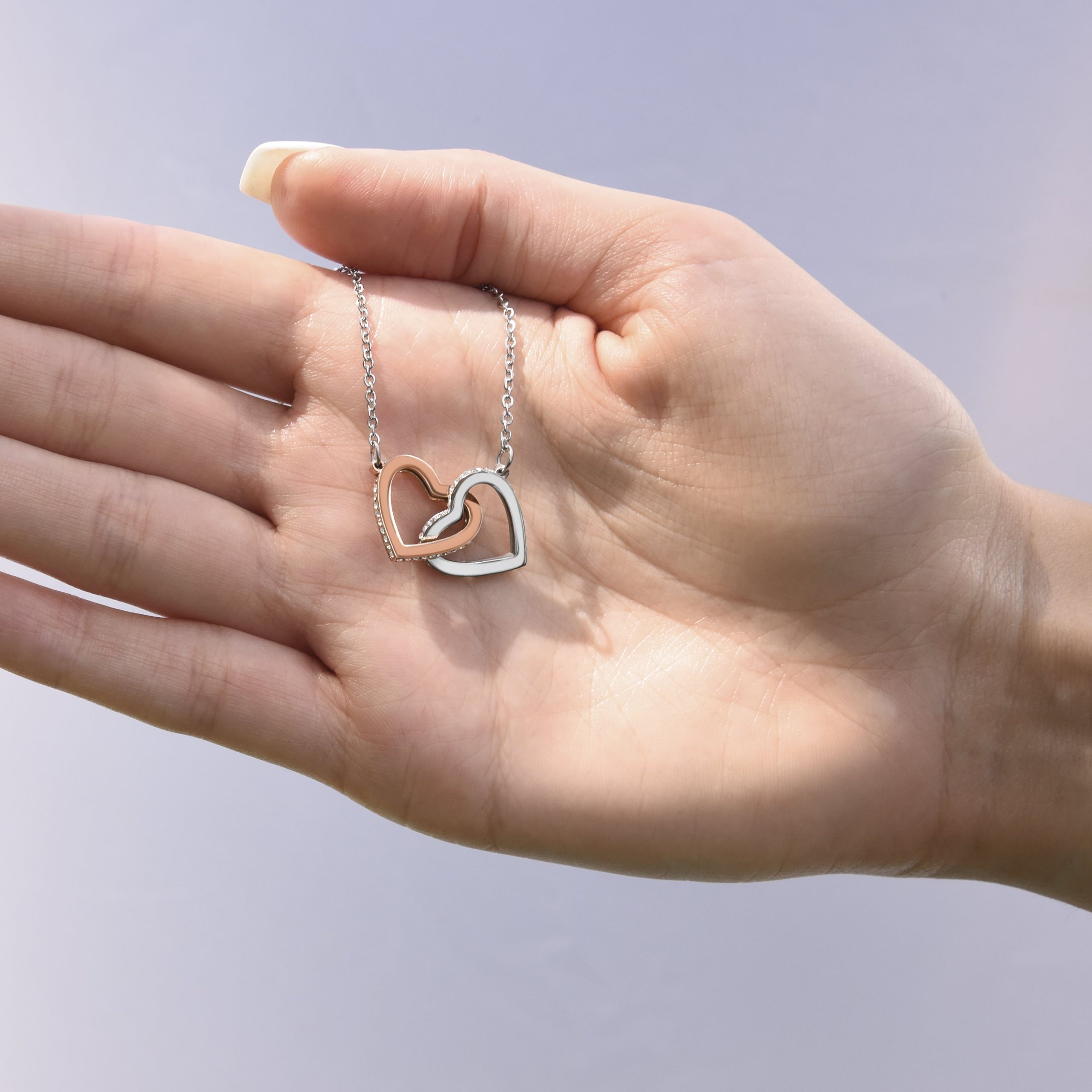 Interlocking_Hearts_Model_CorporateFence__Hand_Silver_ 3-min