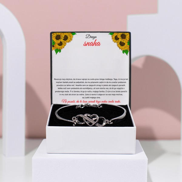 EVELYN_HEARTBRACELET_26.6.2024_NASTJA_SI_1000x1000px_V5